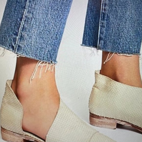 Free People Royale Flat White Embossed Flats Womens Size 37 - Picture 8 of 8